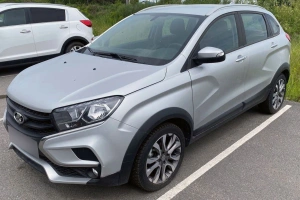 Lada Xray